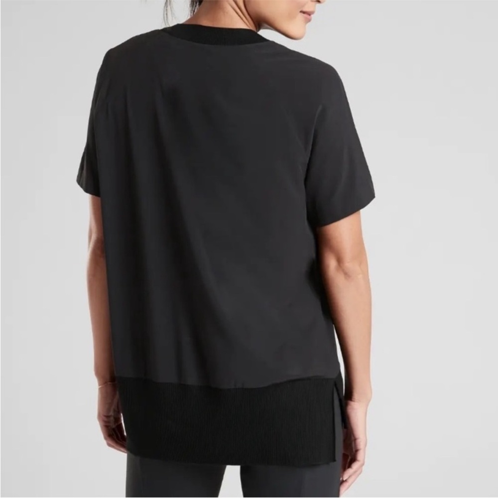 Athleta Black Ultimate 2-in-1 Support Top & Athleta Zeypher T Bundle - Picture 10 of 13